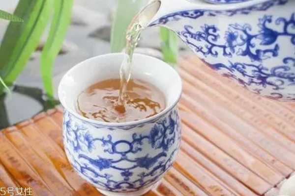 喝茶后身體發熱好嗎 茶葉發熱原因