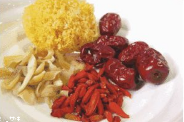 胃不好的人經常喝粥能養胃 民間偏方秘方大全