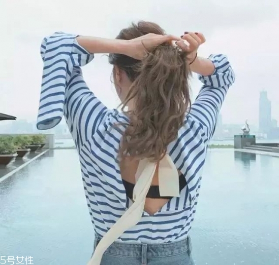 泡面劉海怎么卷 2018流行泡面卷發型圖片