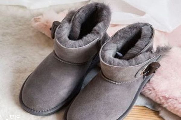白色雪地靴怎么清洗 雪地靴怎么保養
