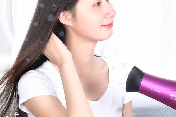 吹風機的妙用 消除畏寒狀態