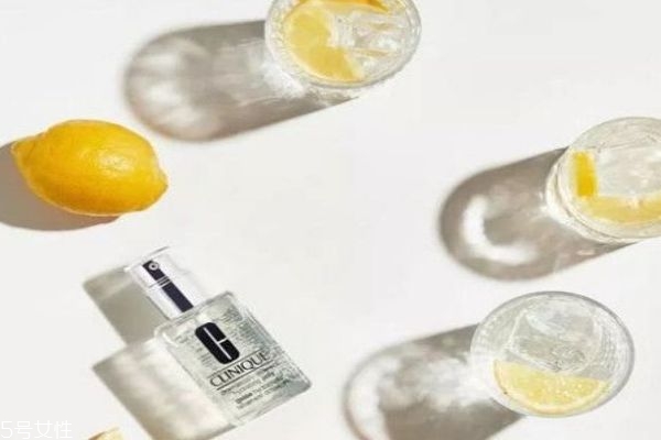 倩碧透明黃油和無油黃油的區別 倩碧透明黃油價格多少