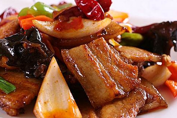回鍋肉是什么菜系 是傳統川菜