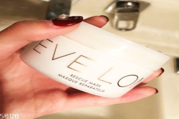eve lom急救面膜樟腦成分 eve lom急救面膜的質地