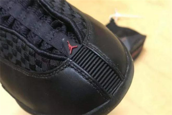 aj15隱形戰機值得買嗎 看個人喜好
