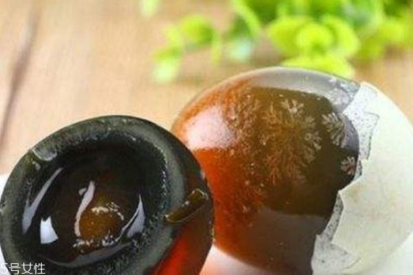 松花蛋和變蛋的區別 如何挑選皮蛋