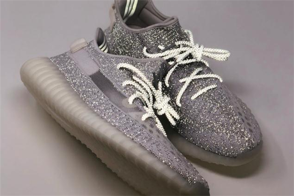 yeezy 350滿天星發售時間 超限量反光版本