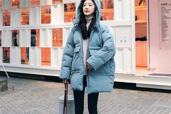 面包服怎么穿不顯胖 避開這些雷區