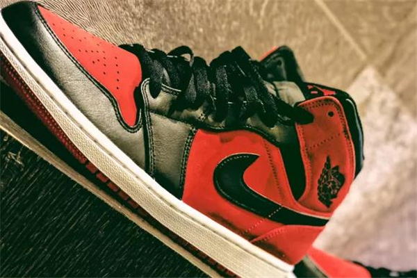 aj1禁穿和小禁穿區別 經典不可替代