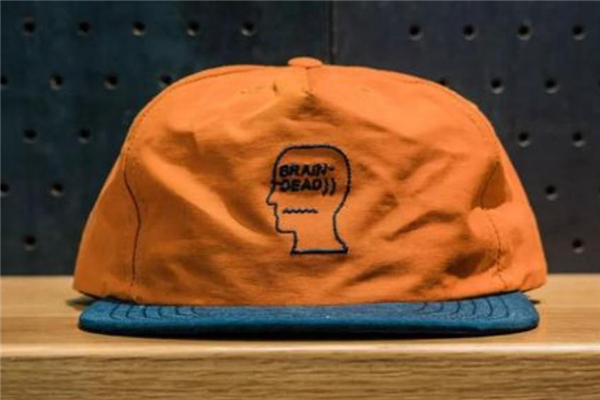 brain dead是什么牌子 創意街頭潮牌