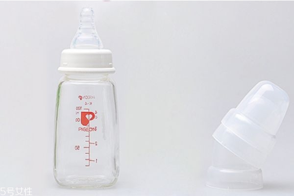 奶瓶標準口徑和寬口徑區別 奶瓶消毒的方法
