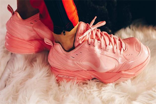 martine rose聯名air monarch 4多少錢 前衛造型吸睛無數