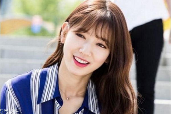 2019最流行的網紅劉海 2019最新流行發型女