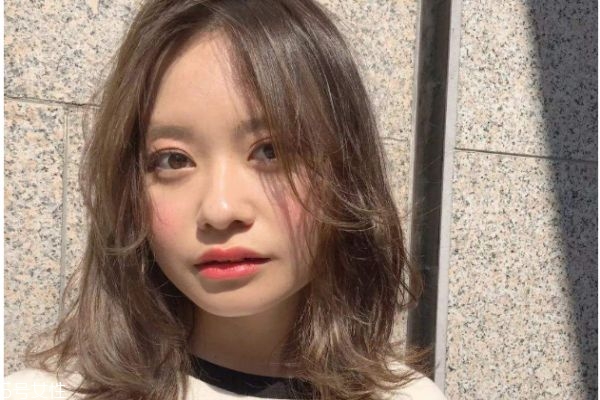 2019最流行的網紅劉海 2019最新流行發型女