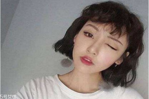 2019最流行的網紅劉海 2019最新流行發型女