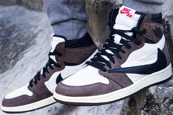 travis scott聯名aj1反鉤發售日期 喬丹親自上腳款