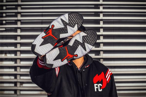 aj6黑紅復刻2019發售價格 今年第一雙重磅復刻