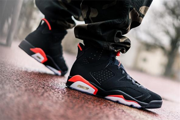 2019aj6黑紅復刻區別 非常接近元年配置