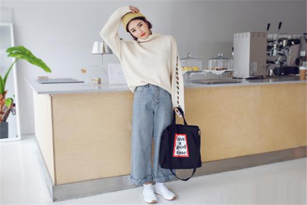 春季衛衣怎么搭配 回歸少女時代