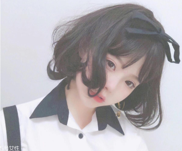國字臉怎么辦 國字臉女生適合的發型