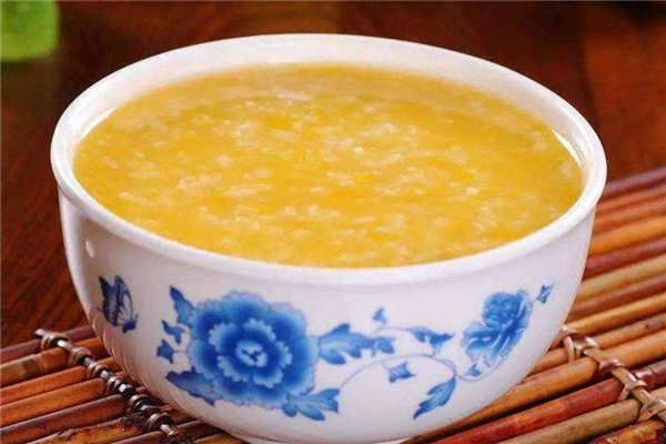 燕麥小米粥的功效與作用 養胃又潤腸