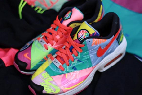 atmos聯名耐克air max 2 light發售時間 色彩引人注目
