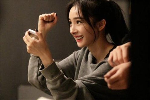 iro是奢侈品牌嗎 輕奢設計師品牌