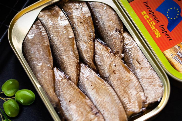 沙丁魚罐頭有營養嗎 沙丁魚罐頭營養價值