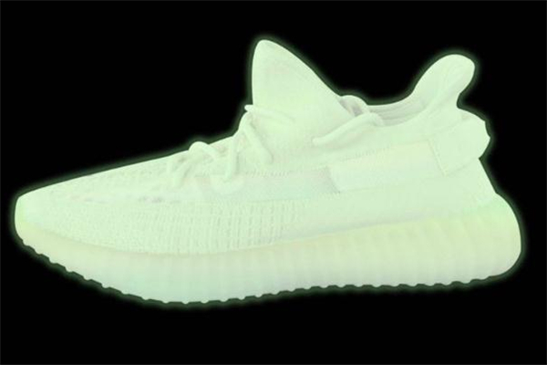 yeezy 350 v2 gid glow實物諜照 夜光椰子350發售信息