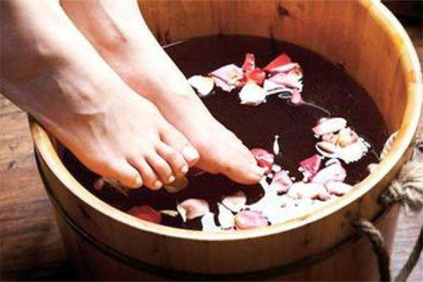 泡腳可以生發嗎 生發的方法