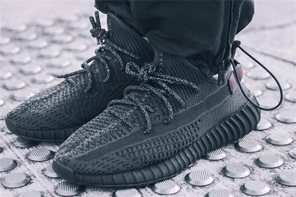yeezy 350黑天使發售時間 具體日期公布