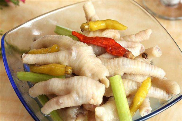 高血壓能吃泡椒鳳爪嗎 當心出現并發癥