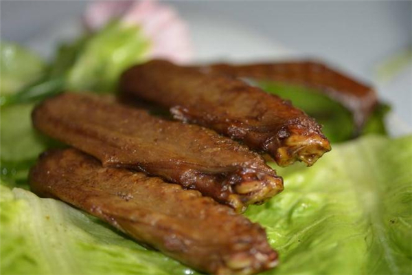 鴨翅是發物嗎 有一定刺激性