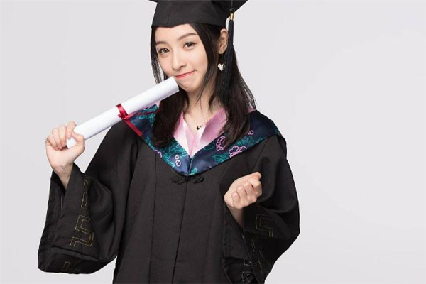 學士服有大小號嗎 學士服碼數