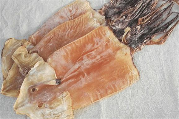 魷魚干泡發后怎么處理 魷魚干泡發后什么樣