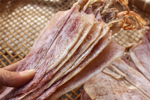 魷魚干發霉了還能吃嗎 當心霉菌感染