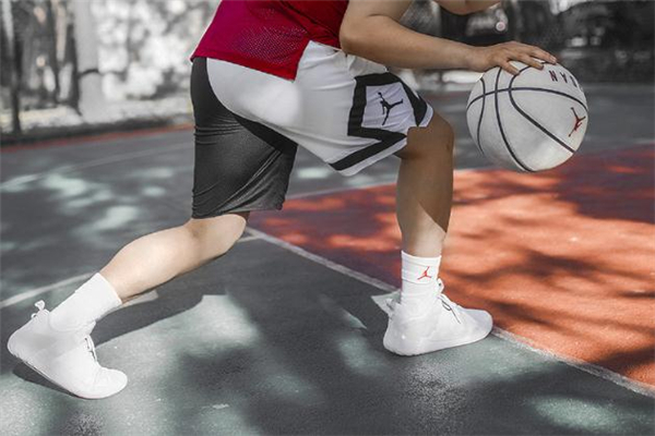jordan zero gravity實戰測評 aj全新實戰球鞋
