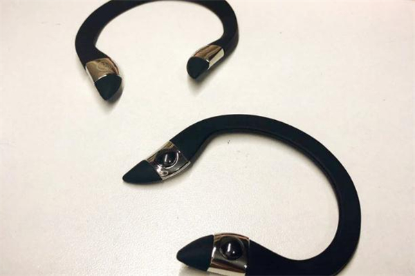 ear up瘦臉耳環怎么戴-ear up瘦臉耳環正確用法