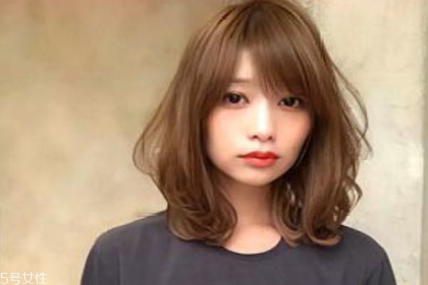 發際線高女生適合發型 發際線高女生發型圖片