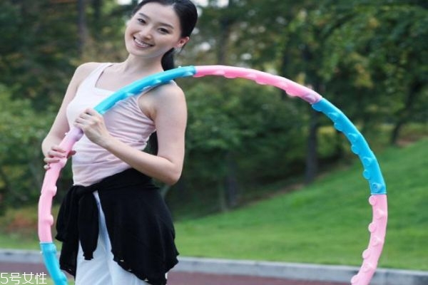 呼啦圈減肥避開兩個雷區 轉呼啦圈減肥瘦腰必知