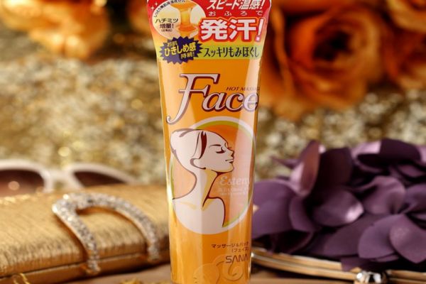 瘦臉?biāo)嗑糜行Ч?瘦臉?biāo)猛暌茨槅?>
<strong>瘦臉?biāo)嗑糜行Ч?瘦臉?biāo)猛暌茨槅?/strong>
</a>
<p>打造精致小v臉是很多人的夢(mèng)想，畢竟這是一個(gè)小臉時(shí)代，使用各種不同的瘦臉產(chǎn)品是很多人嘗試的瘦臉方法，瘦臉?biāo)苡行馨?，去水腫。</p>
</li>
</ul>
</div>
<div   id=