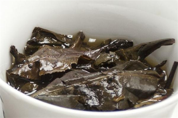 茶葉渣是什么垃圾 茶葉渣應該扔哪個垃圾桶