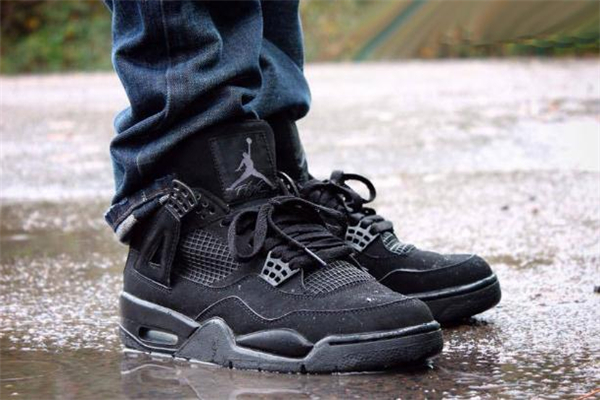 2020年aj4黑貓復刻發售時間 aj4黑貓多少錢
