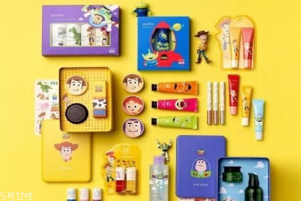 2019豬年限定彩妝產品哪款好 這些豬年限定款再不買就晚了