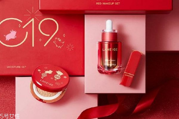 2019豬年限定彩妝產品哪款好 這些豬年限定款再不買就晚了
