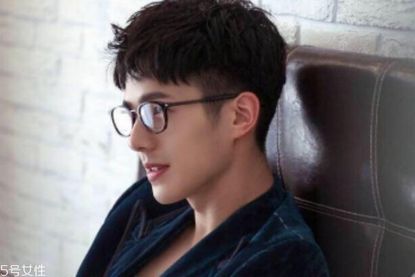 2019男生發型流行趨勢 2019男生最流行發型