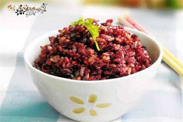 米飯一次沒(méi)蒸熟怎么辦 米飯夾生處理方法