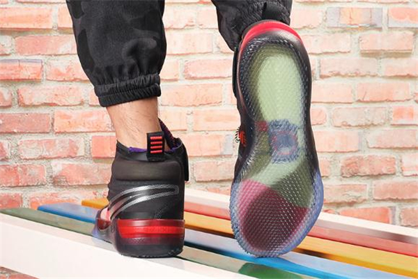nike kobe ad nxt ff實戰測評-kobe ad nxt ff腳感怎么樣