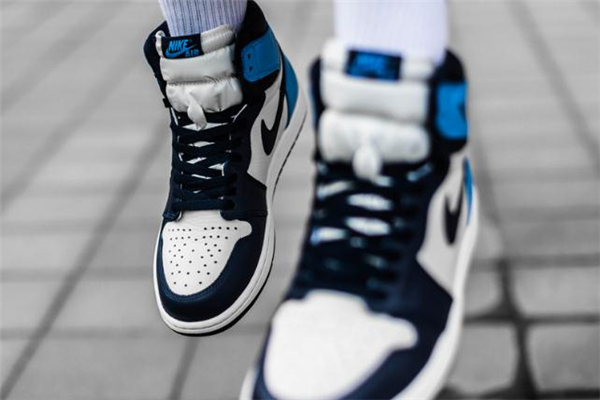 aj1黑曜石北卡藍貨量 aj1北卡藍黑曜石什么時候發售