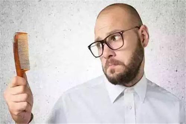脫發是缺少什么維生素 脫發是什么原因導致的